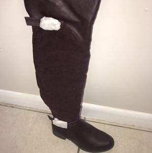 Riding boots